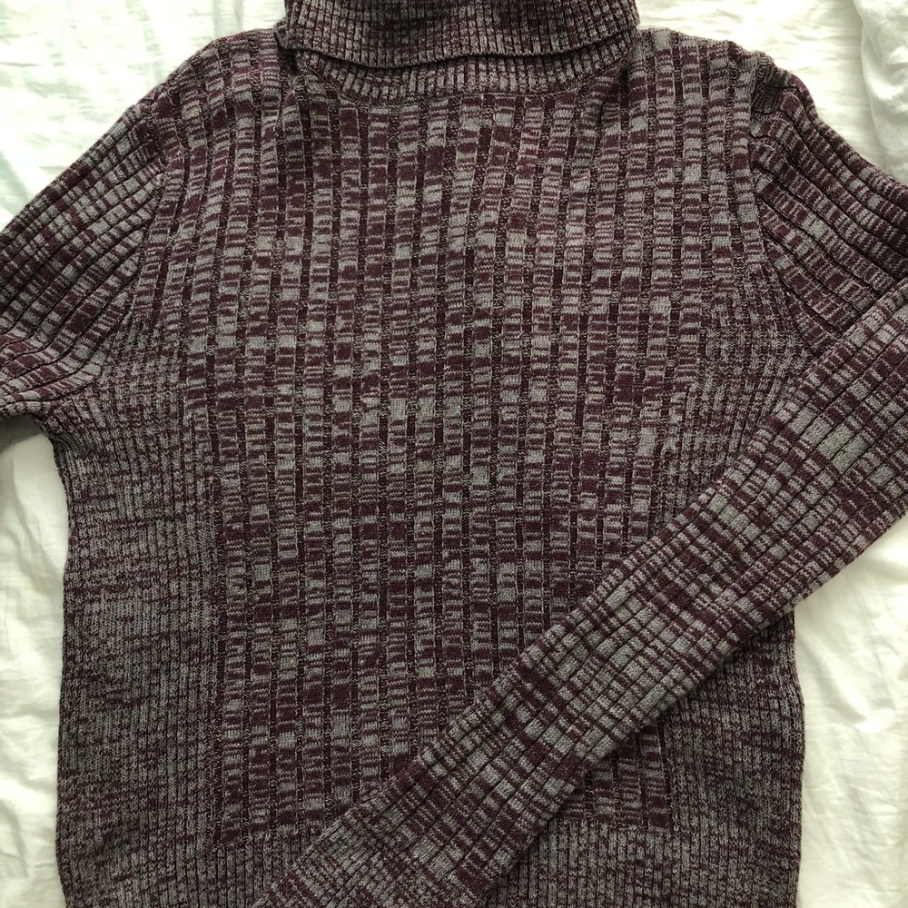 Aeropostal turtle neck sweater - Picture 2 of 4